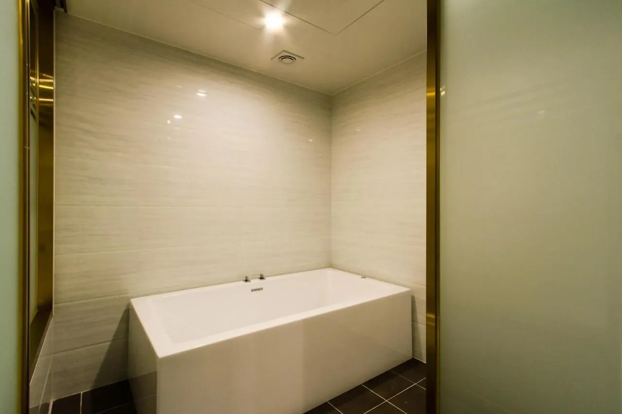 The King Hotel Busan