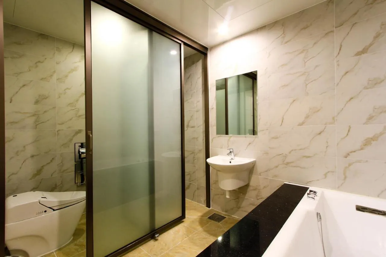 The King Hotel Busan 2*,  South Korea