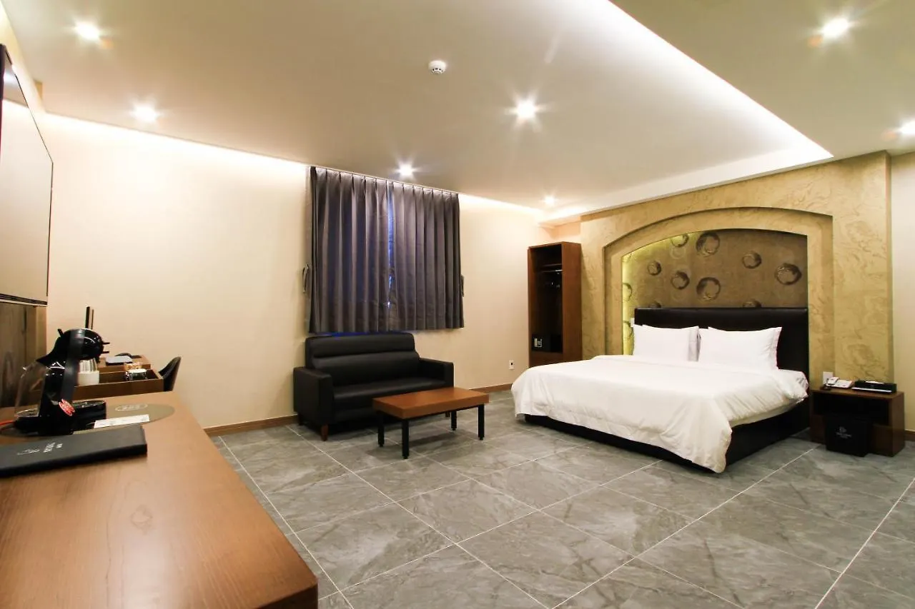 The King Hotel Busan