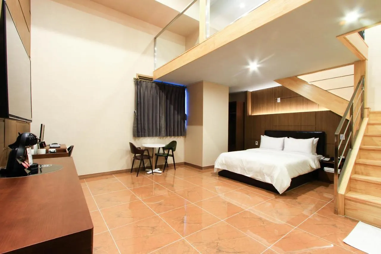 The King Hotel Busan